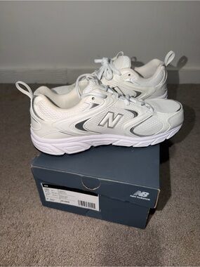 New Balance White and Silver Men's Running Sneakers